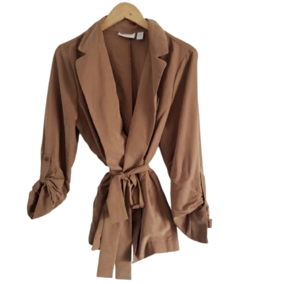 Chico's cream trench style belted jacket - Picture 1 of 5